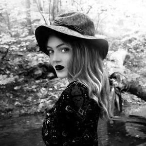 Meet your Posher, Leah